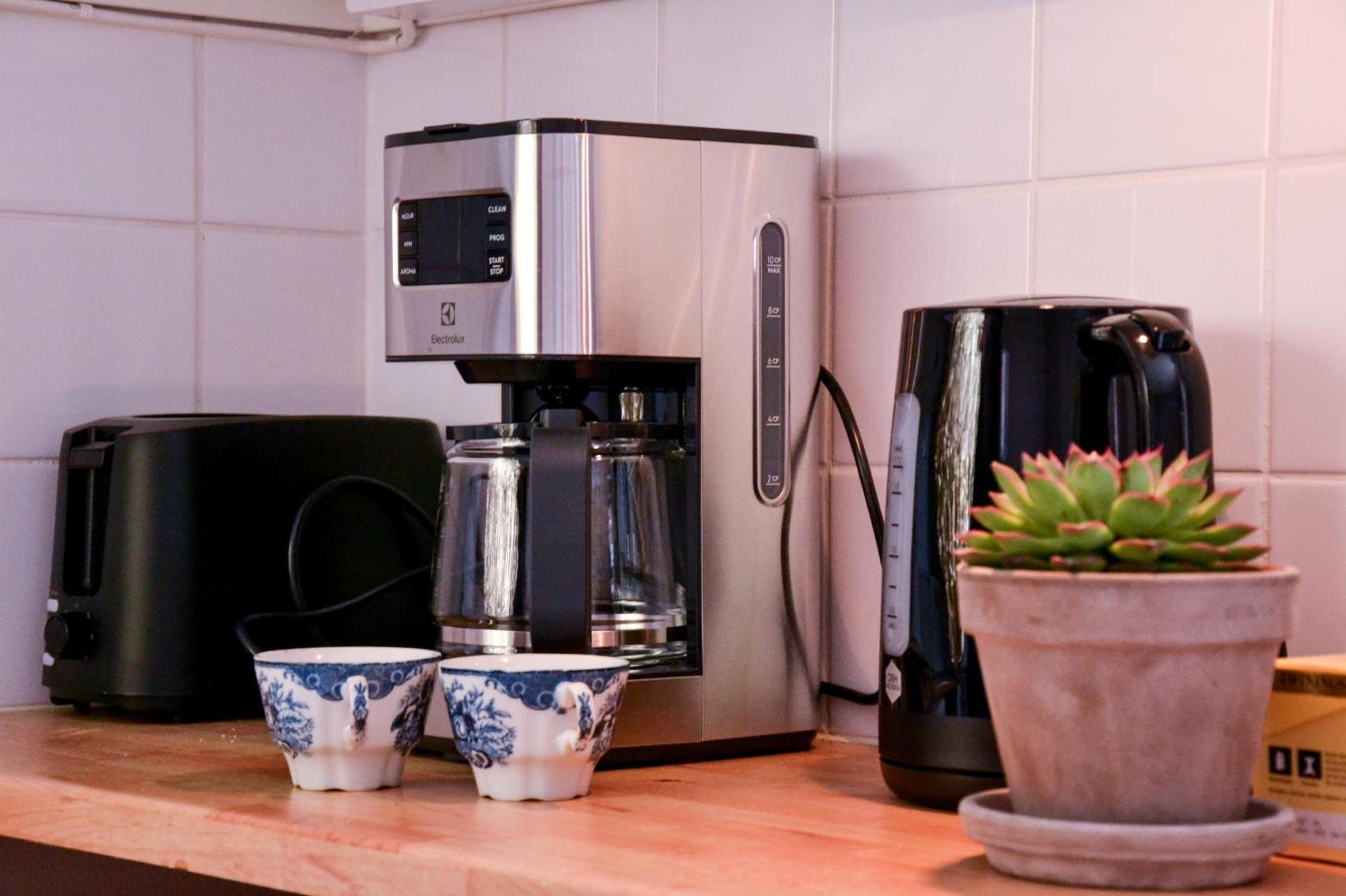 Adelsgatan Bed & Breakfast VBY Exterior foto